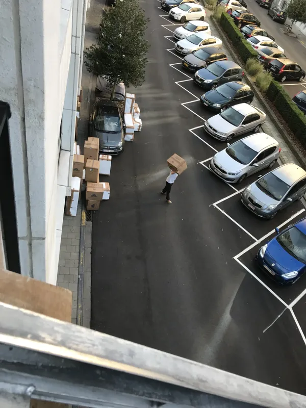 Loading & Unloading - Image 6