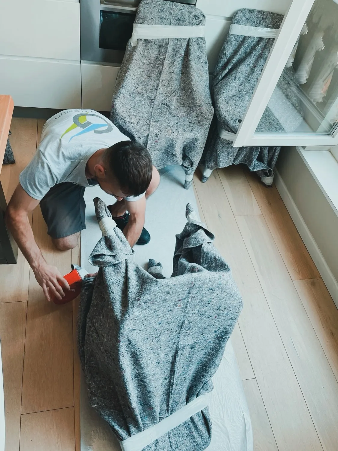 Loading & Unloading - Image 7